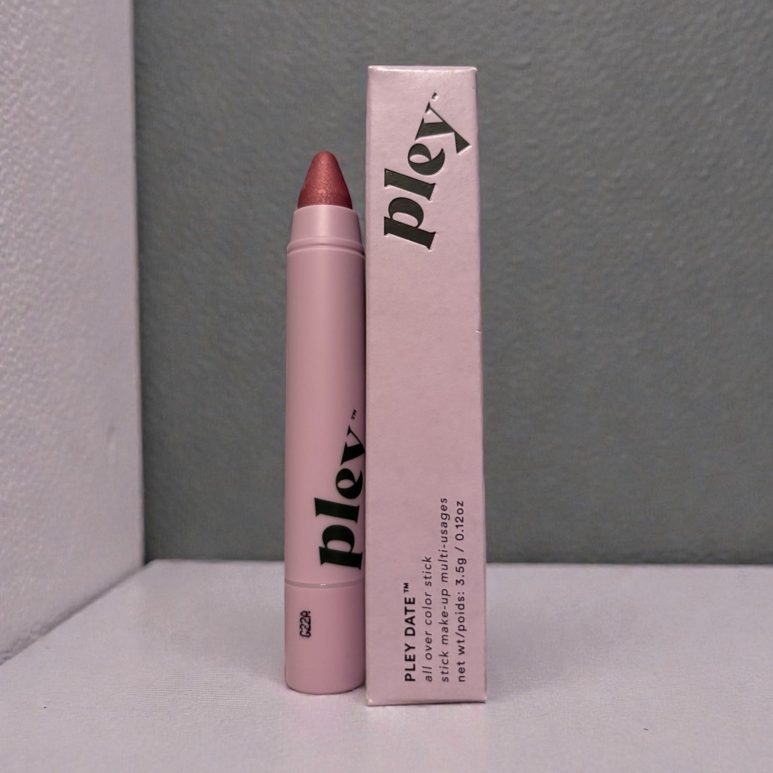 Pley Pley Date All Over Color Stick - Turntable